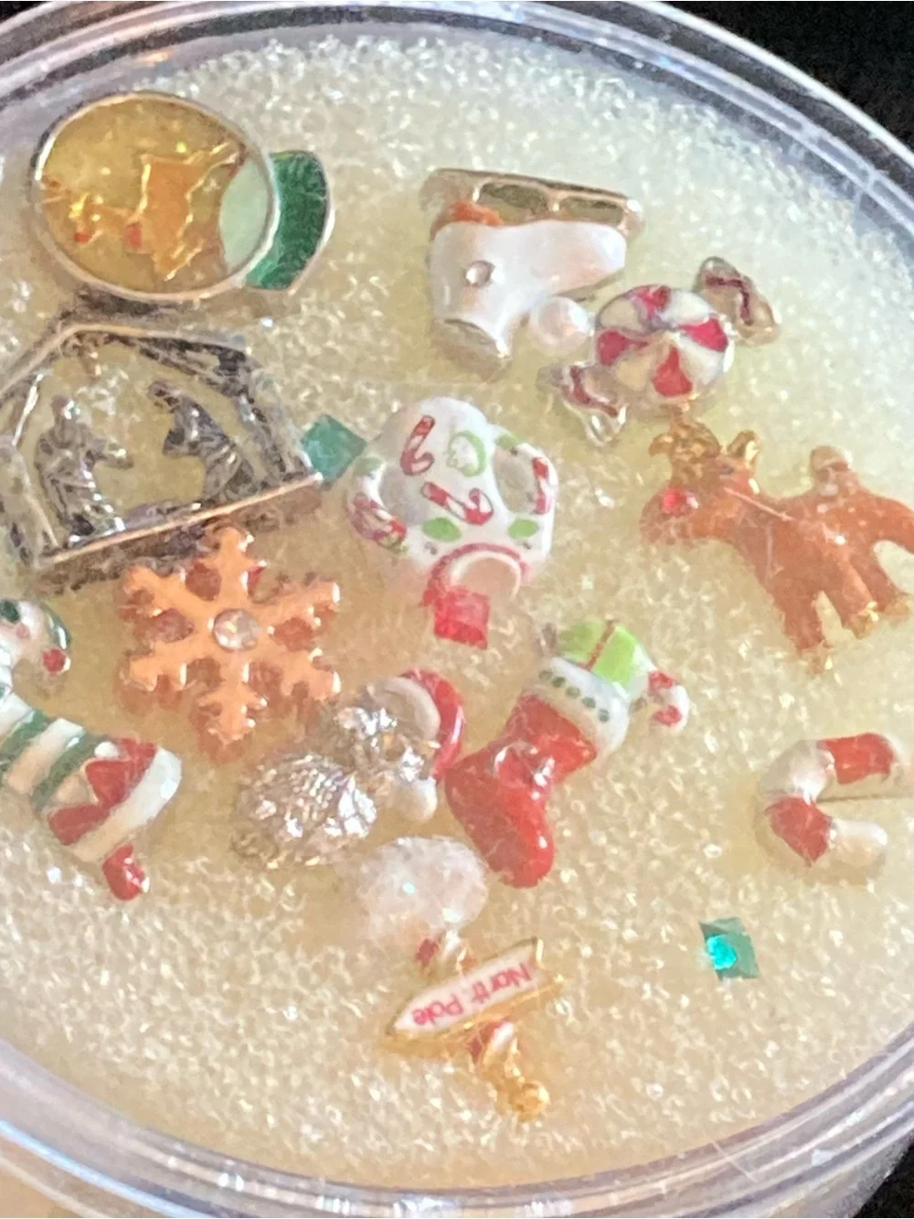 Origami Owl Red Green White Christmas Floating Charm Lot